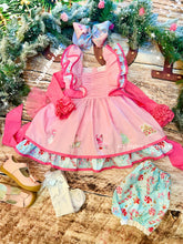 2022 Christmas Original: Walking in a ROYAL Wonderland